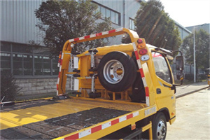 自流井附近汽车搭电救援电话